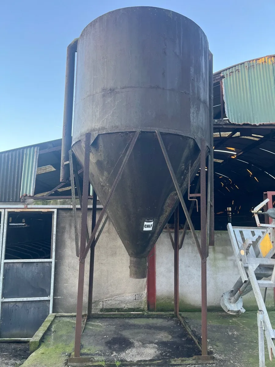 Roblew meal bin - Image 1