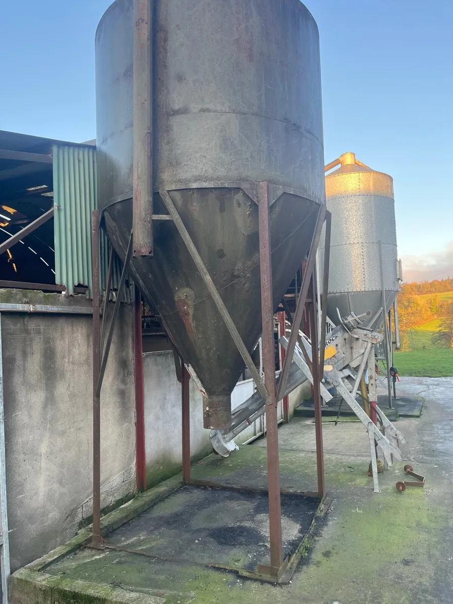 Roblew meal bin - Image 2