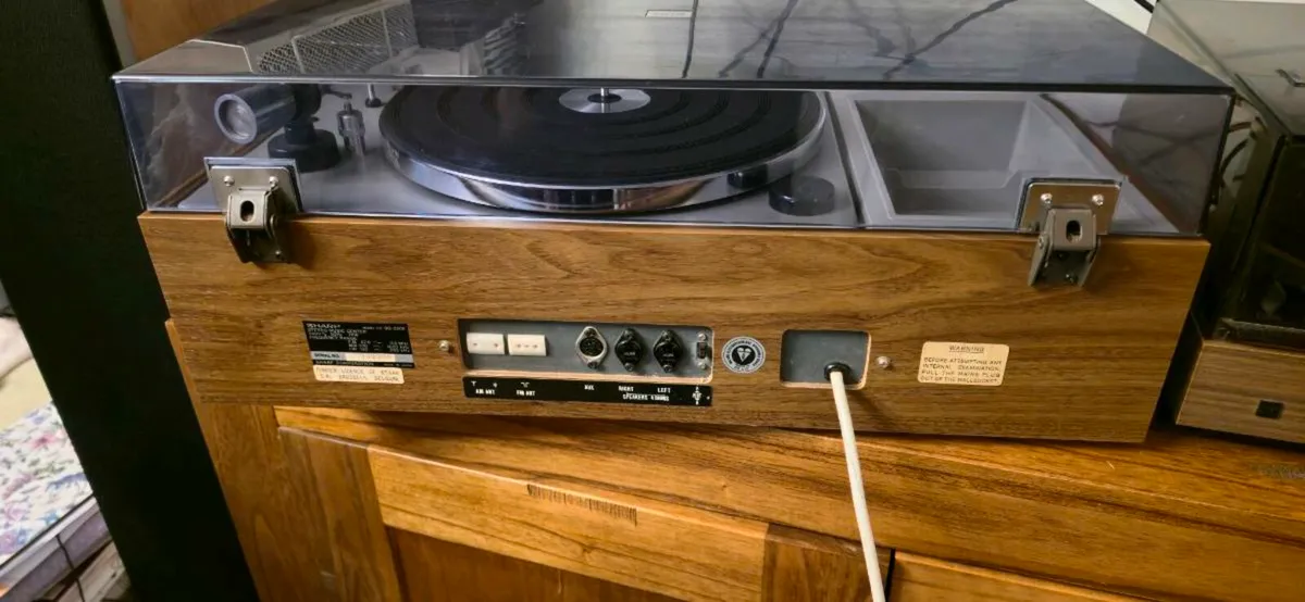 Vintage miusic centre - Image 4