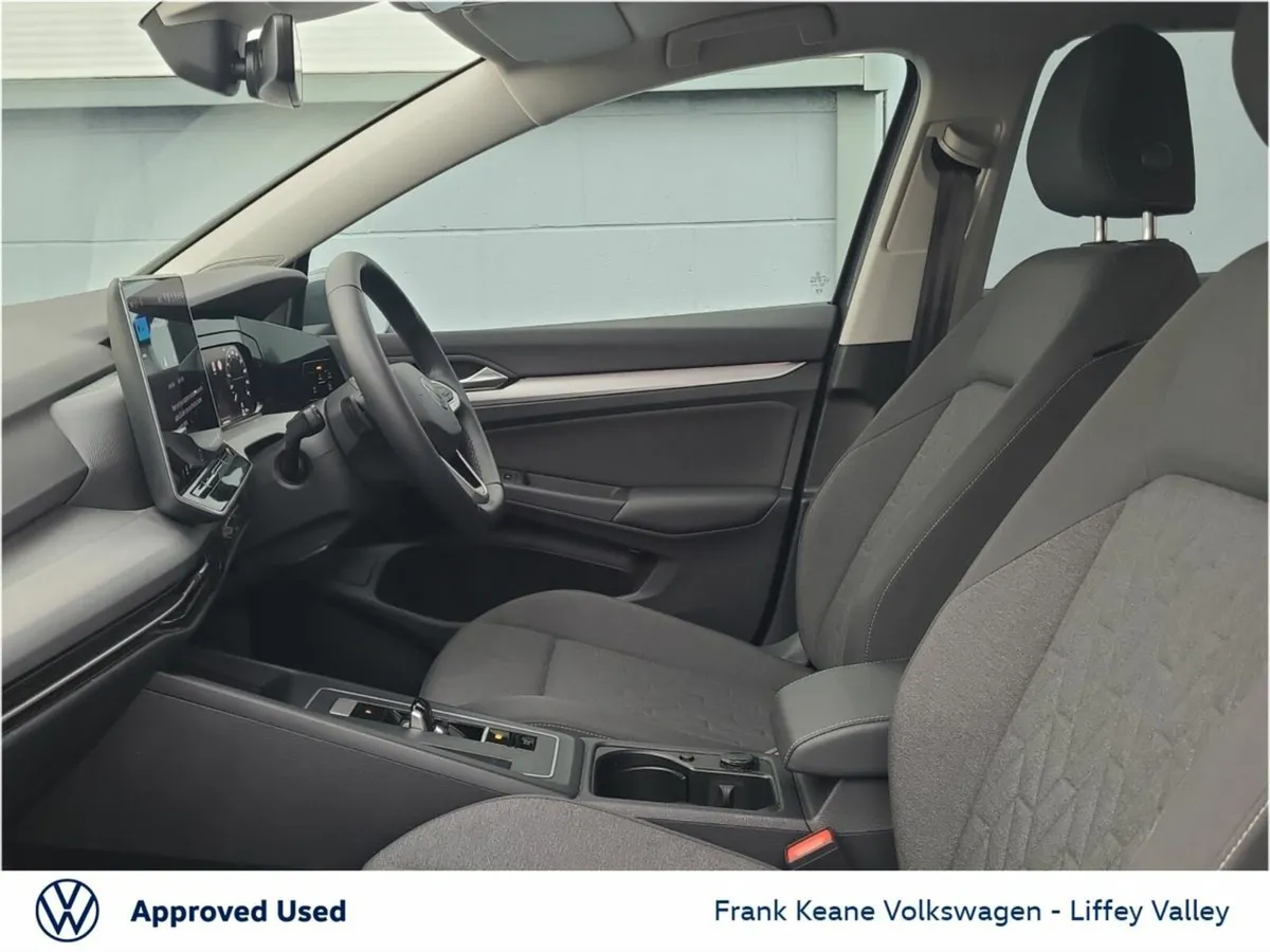 Volkswagen Golf GOLF EDITION 75 1.5 MHEV 116HP - Image 4