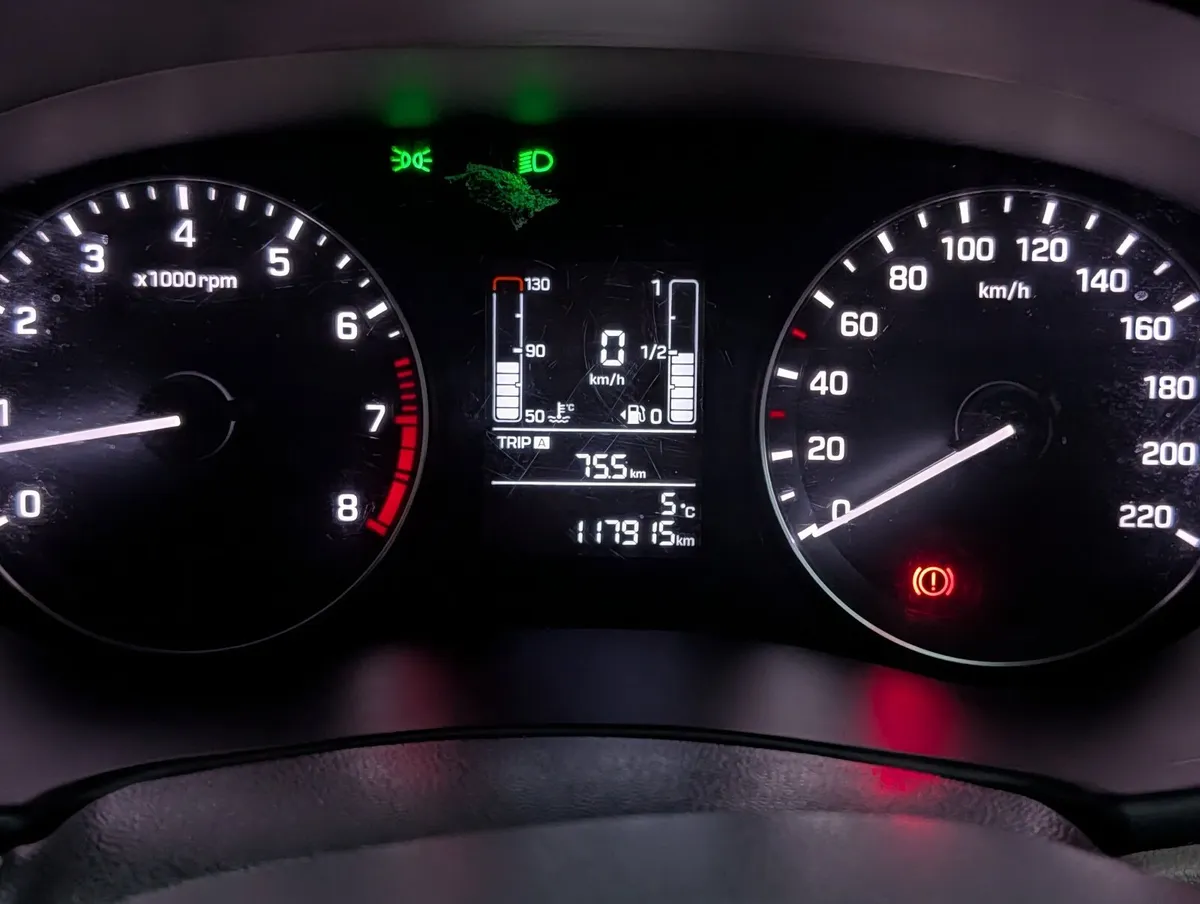 Hyundai i20 2015 - Image 2