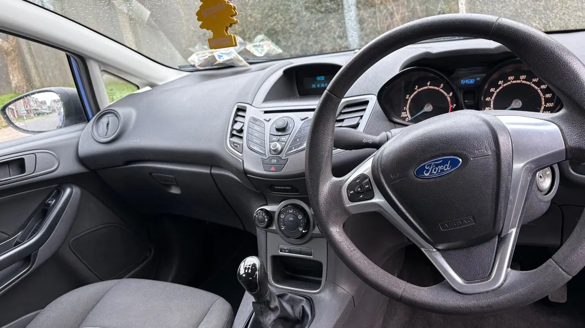 Ford Fiesta 2013 - Image 3