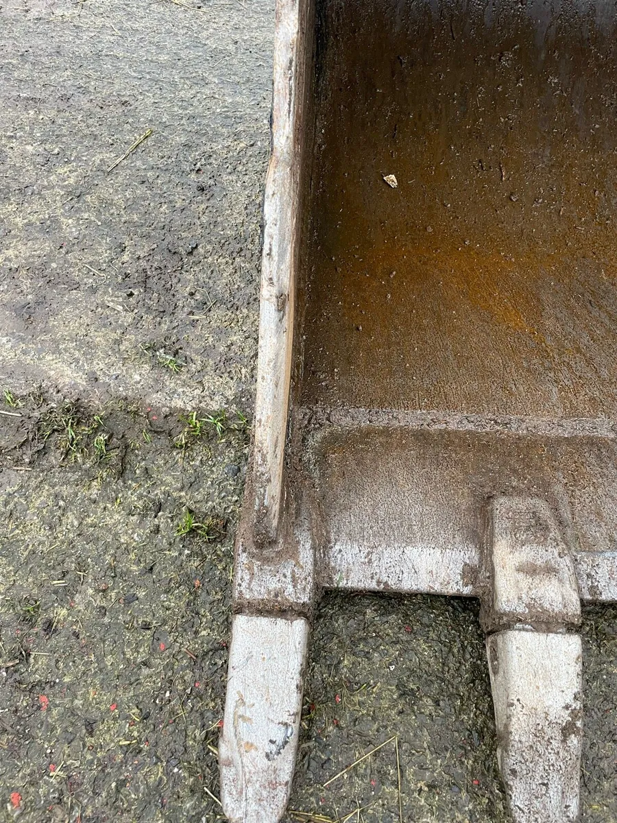 4ft digging bucket - Image 3