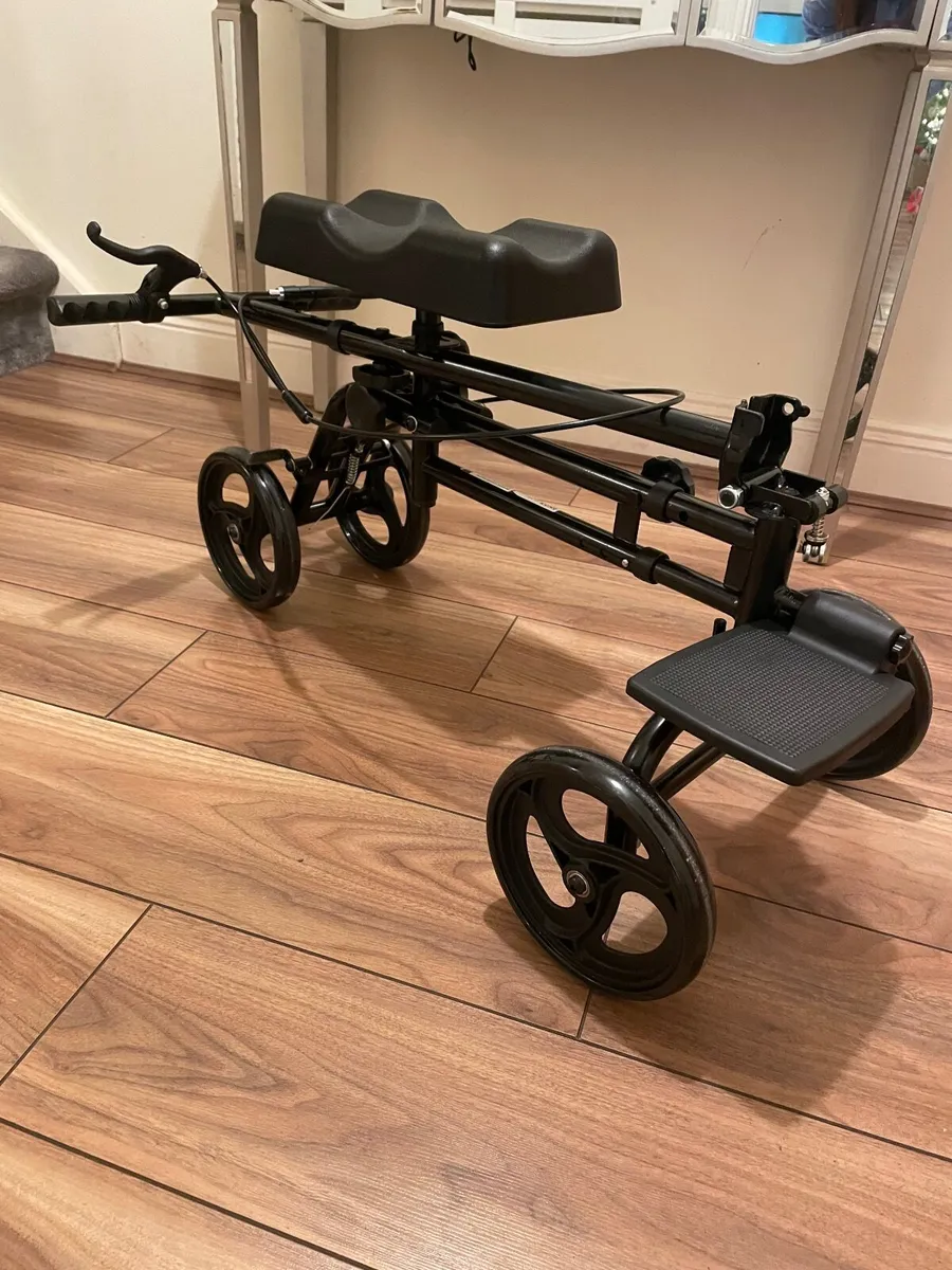 Knee Scooter / Walker - Image 3