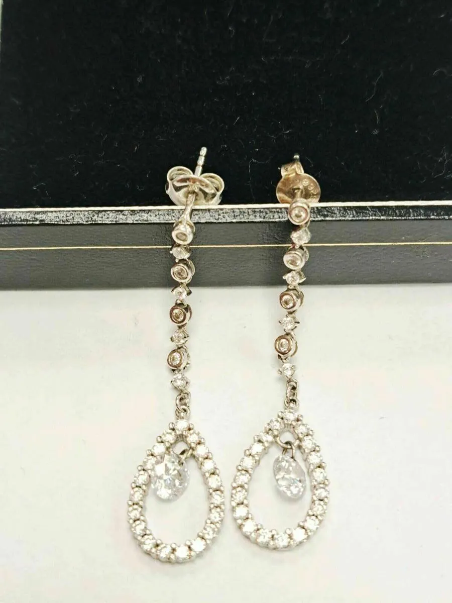 9K White Gold Earrings 9CT - Image 2