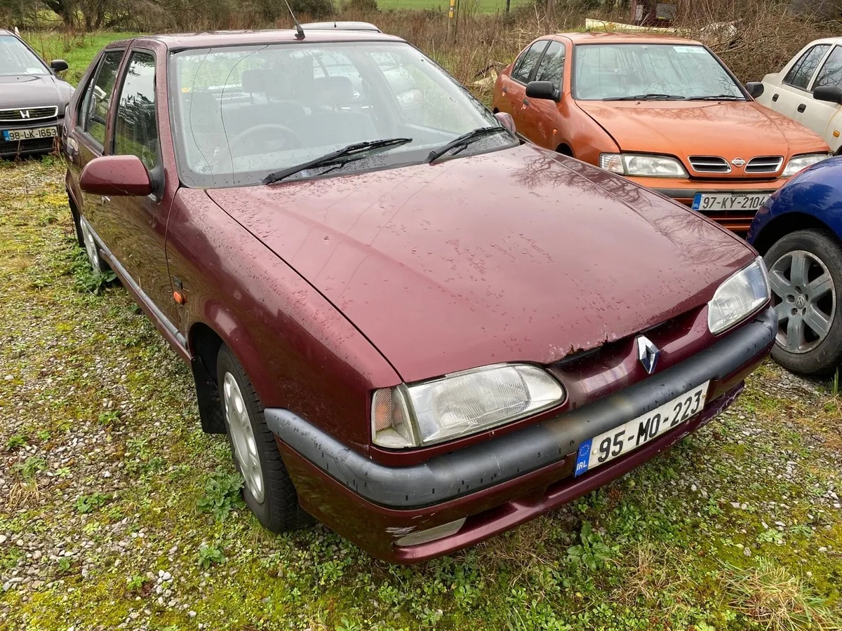 97 Nissan primera 1.6 gsx + more vintage cars - Image 3