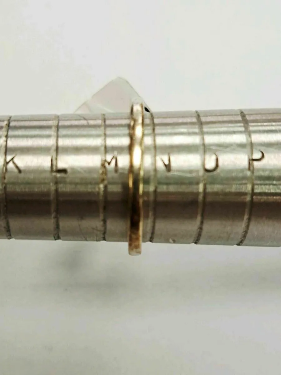 9K White Gold Diamond Ring 9CT - Image 2