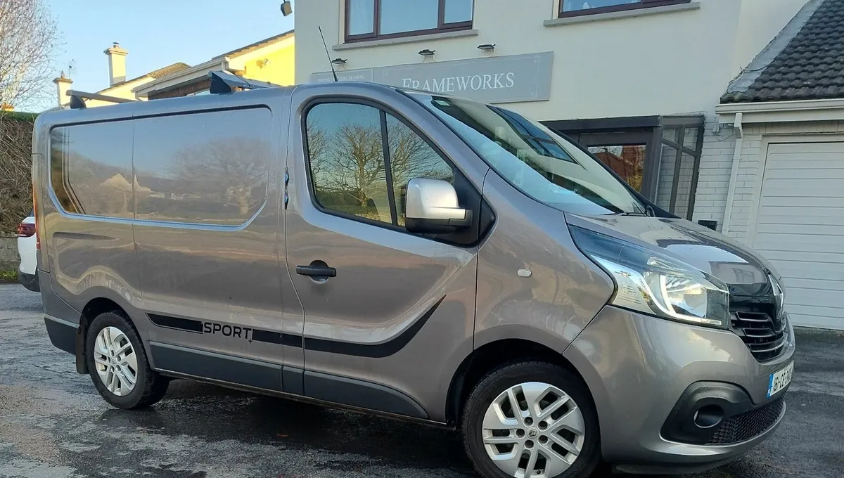 Renault Trafic 2016 - Image 3