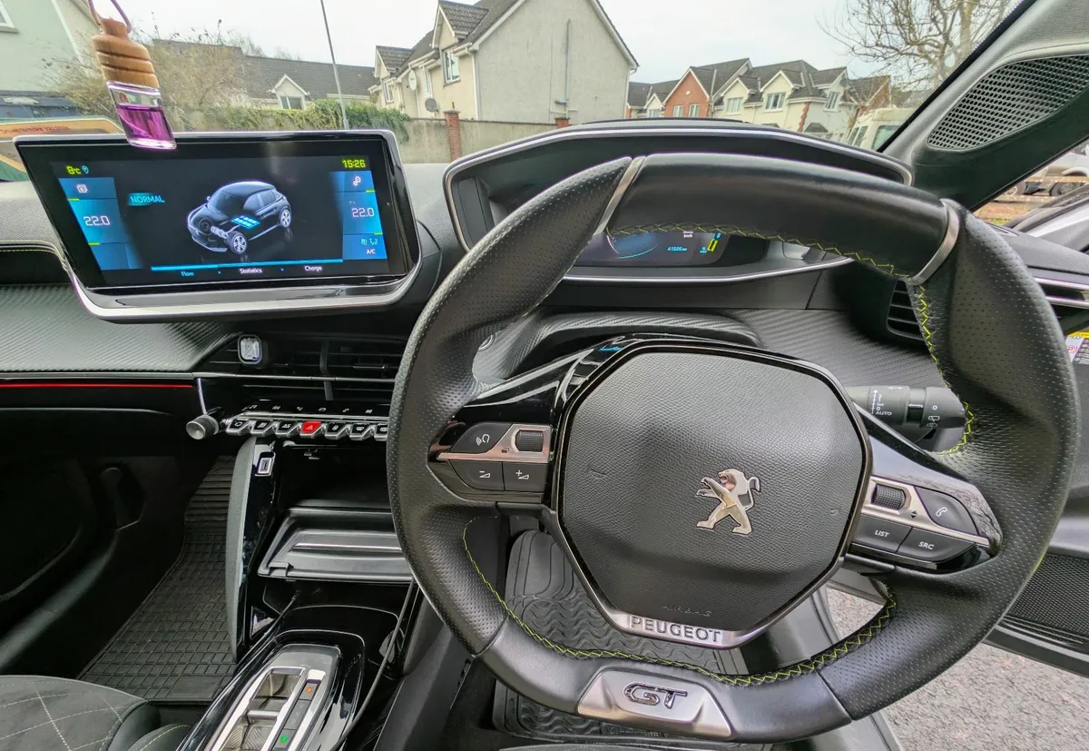 Peugeot 208 2022 - Image 3