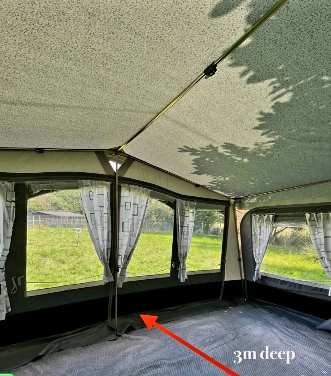 Caravan yawning for  sale - Image 2