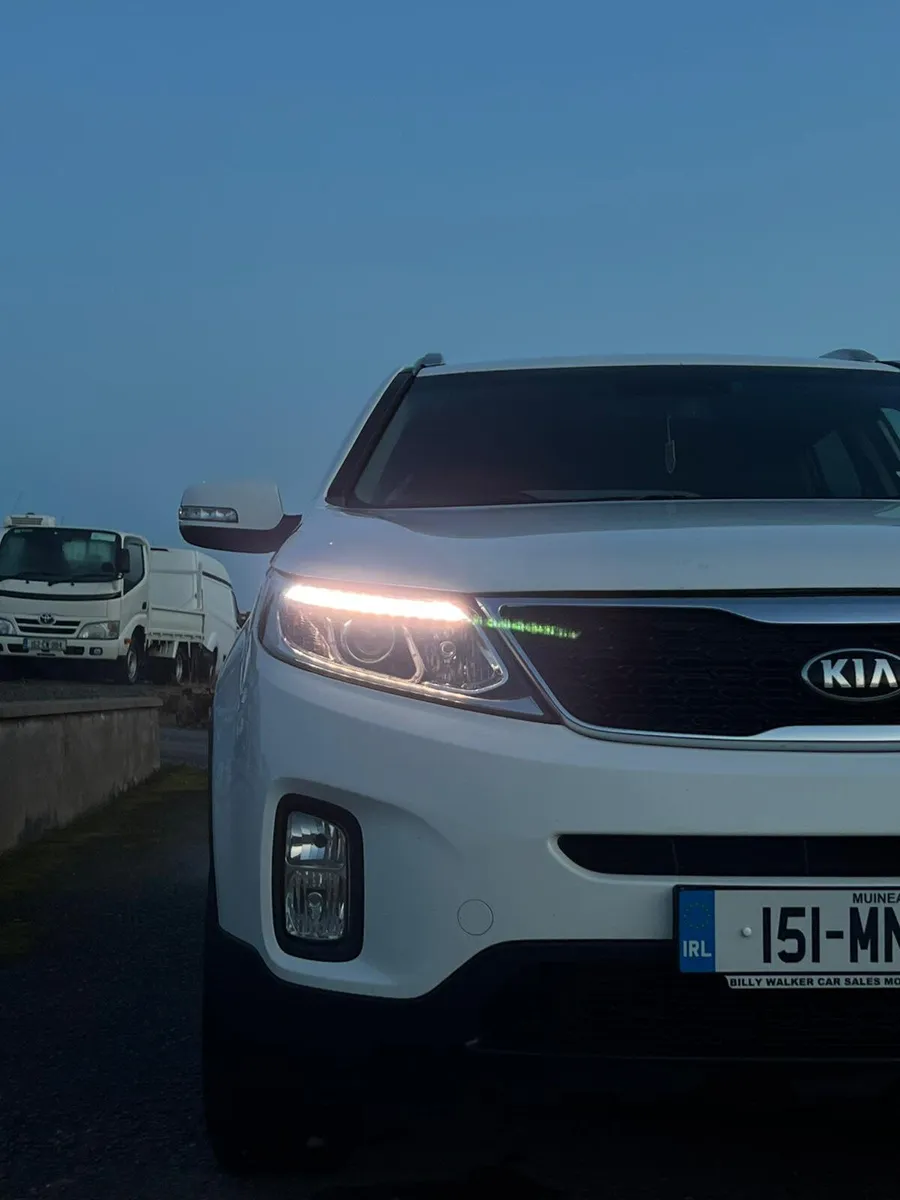Kia Sorento 2015 7 seater 4x4 - Image 3