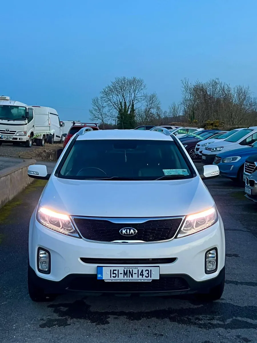 Kia Sorento 2015 7 seater 4x4 - Image 2