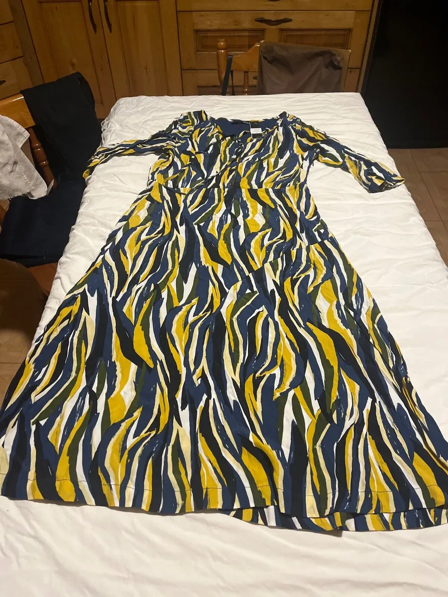 Trend blue and yellow dress - Image 1