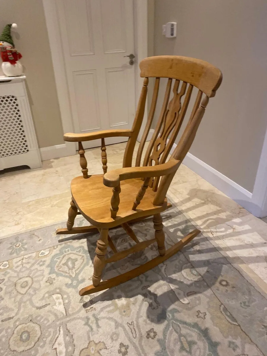 Traditional Windsor Style Rocking Chair - Image 2
