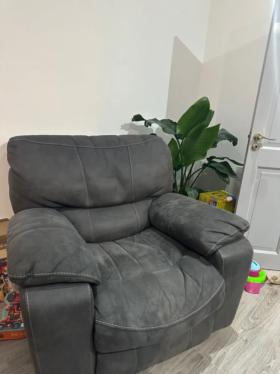 Recliner - Image 1