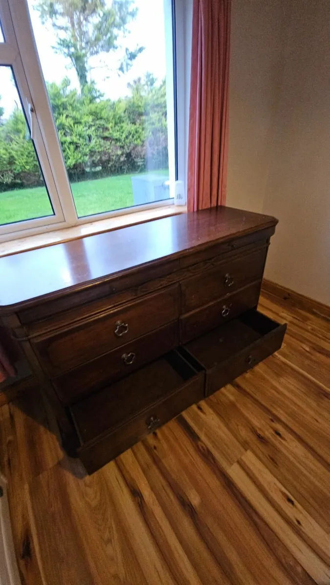 Sturdy Dark Wood 6-Drawer Dresser – Great Storage - Image 1