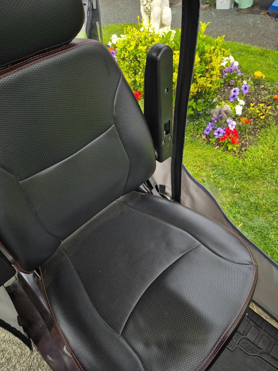 Mobility scooter - Image 3