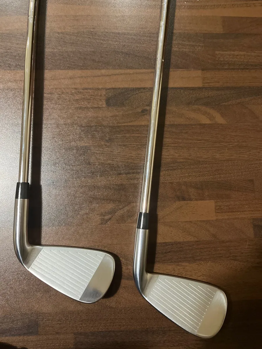 4 and 5 iron left  hand takomo 101 - Image 1