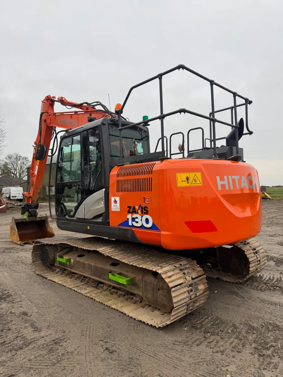 Hitachi 130-6 - Image 2