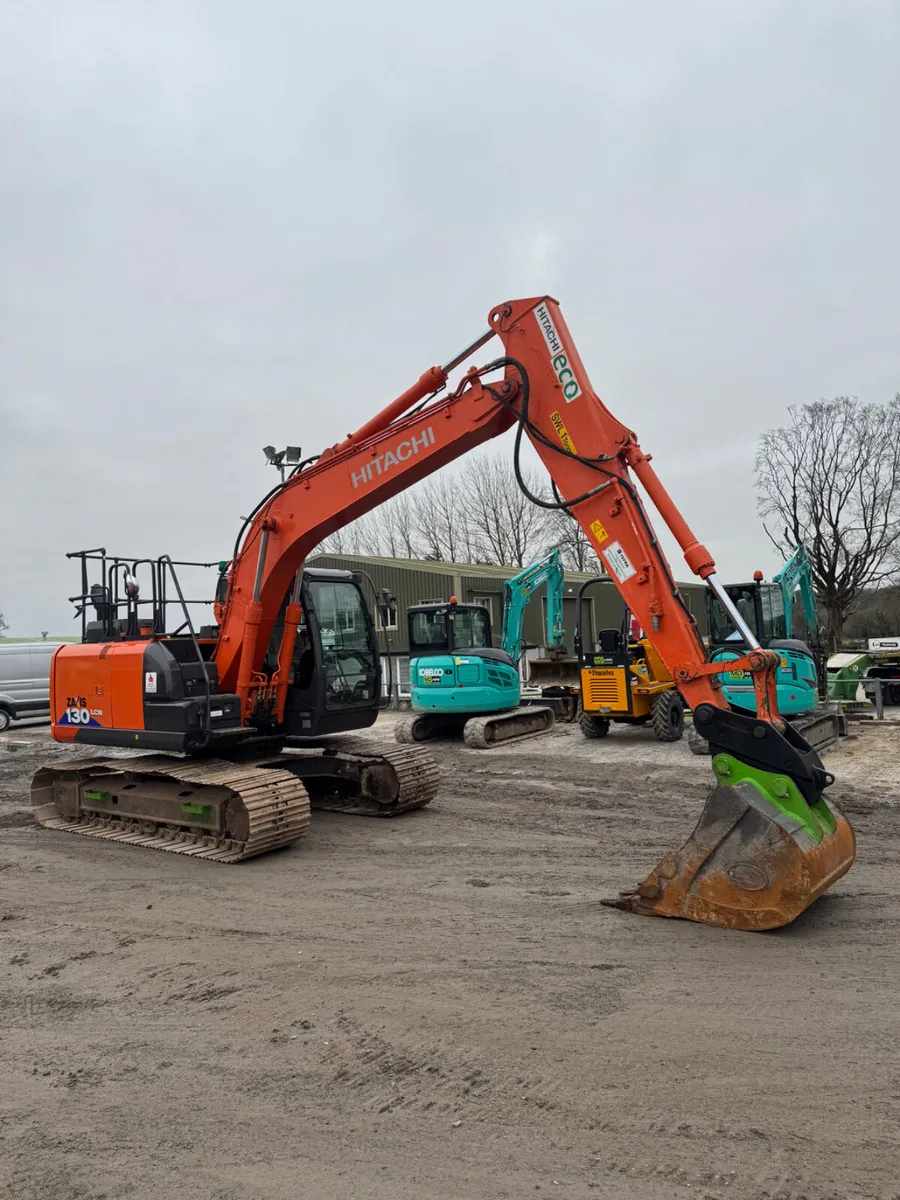 Hitachi 130-6 - Image 4
