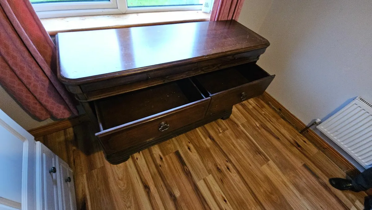 Sturdy Dark Wood 6-Drawer Dresser – Great Storage - Image 4