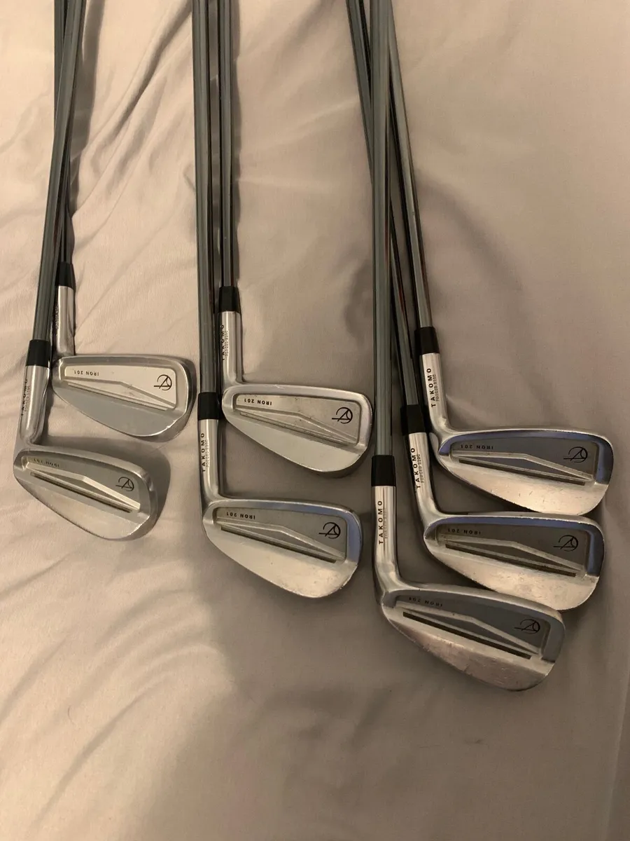 Golf irons - Image 1