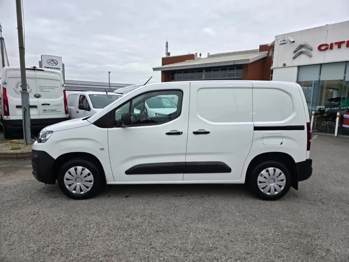 Citroen Berlingo X BLUEHDI 100 MWB 650 650KG EU6.3 - Image 2