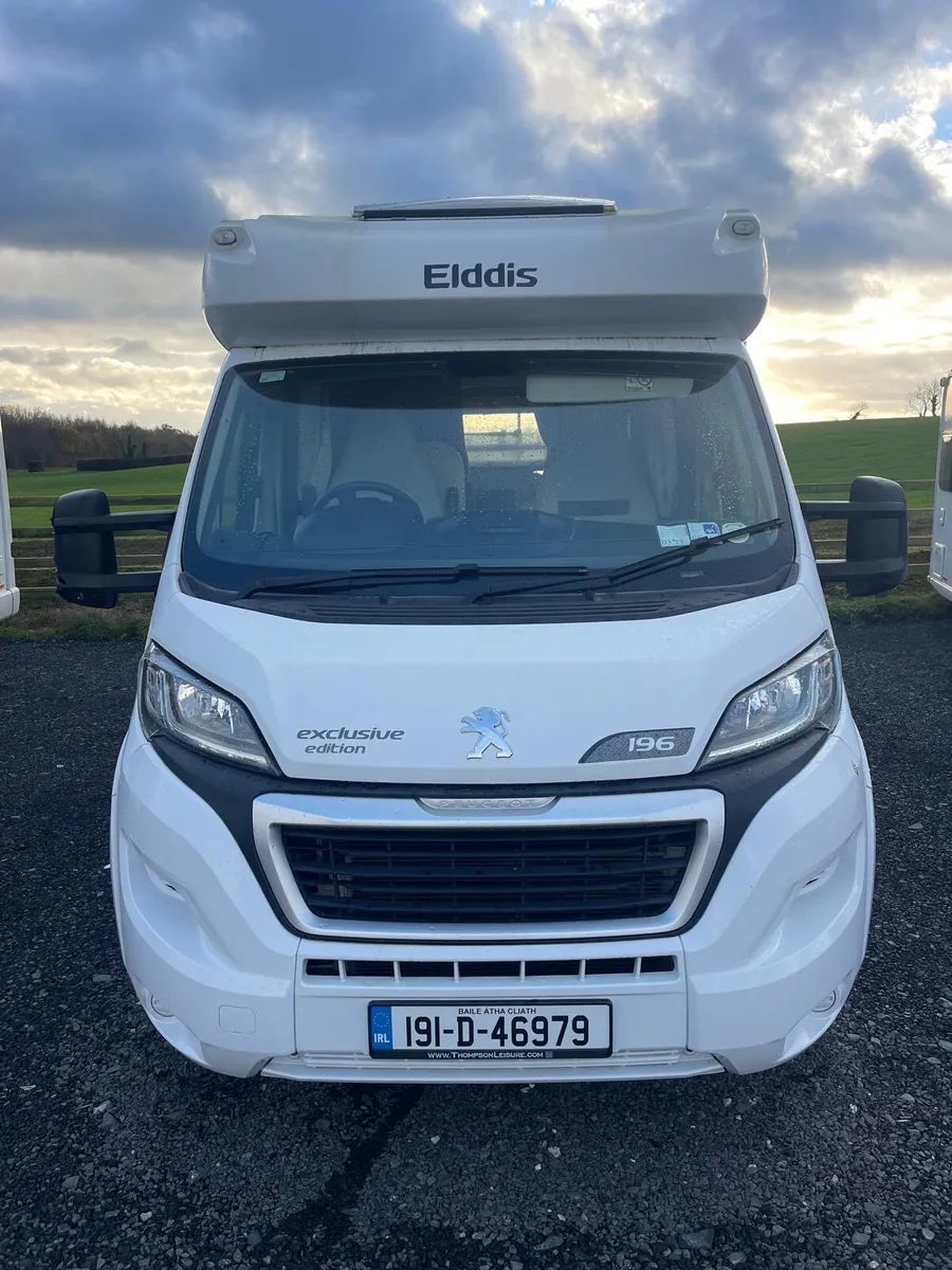 ELDDIS 196 EXCLUSIVE 6 BELTS/6 BERTHS REAR LOUNGE - Image 4