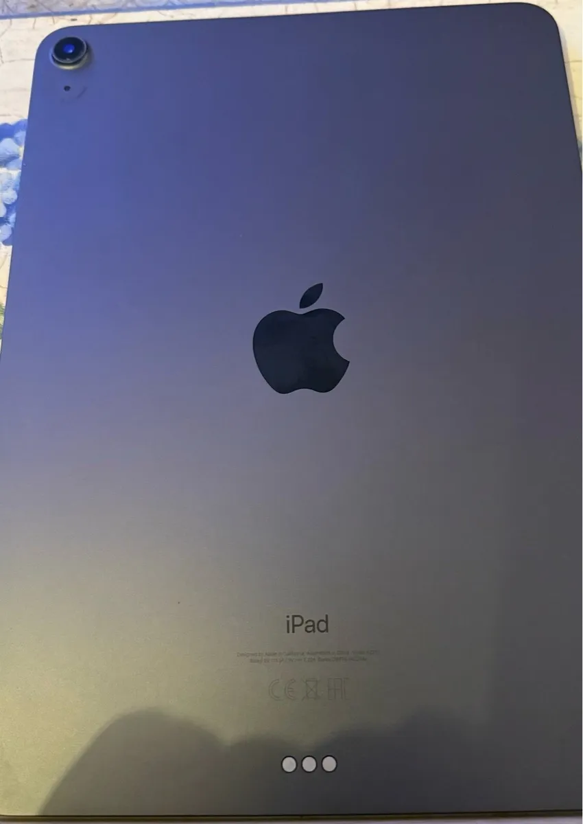 iPad Air Spares or Repairs - Image 2