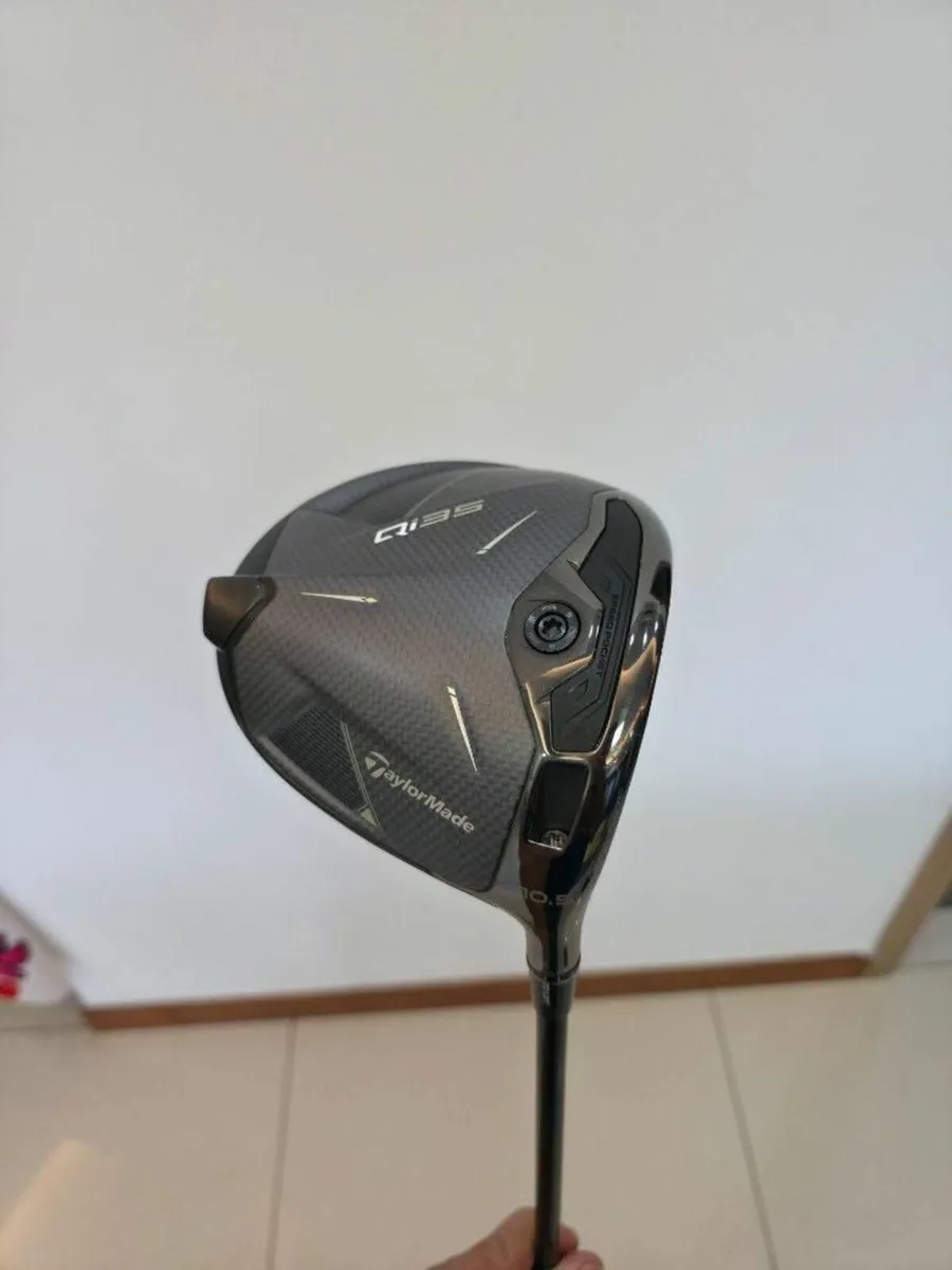 TaylorMade Qi35 Driver 10.5 - Image 1