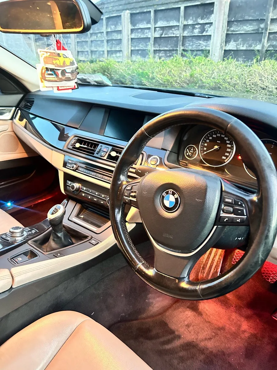 Bmw 520d - Image 4