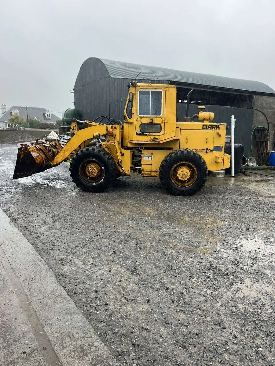 Farm Loader - Image 1