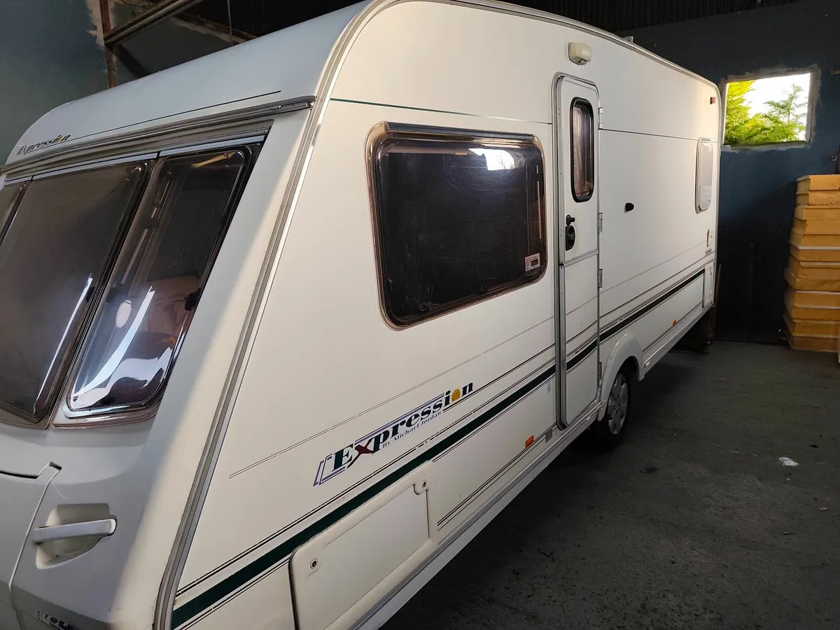 Abbey Expression - Image 2