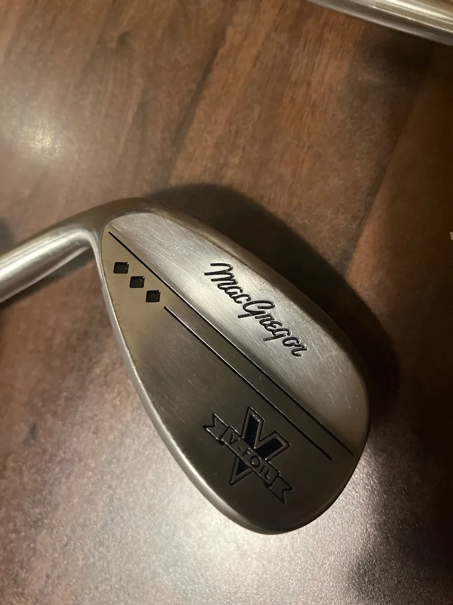 52 and 60 degree left hand wedges. - Image 2