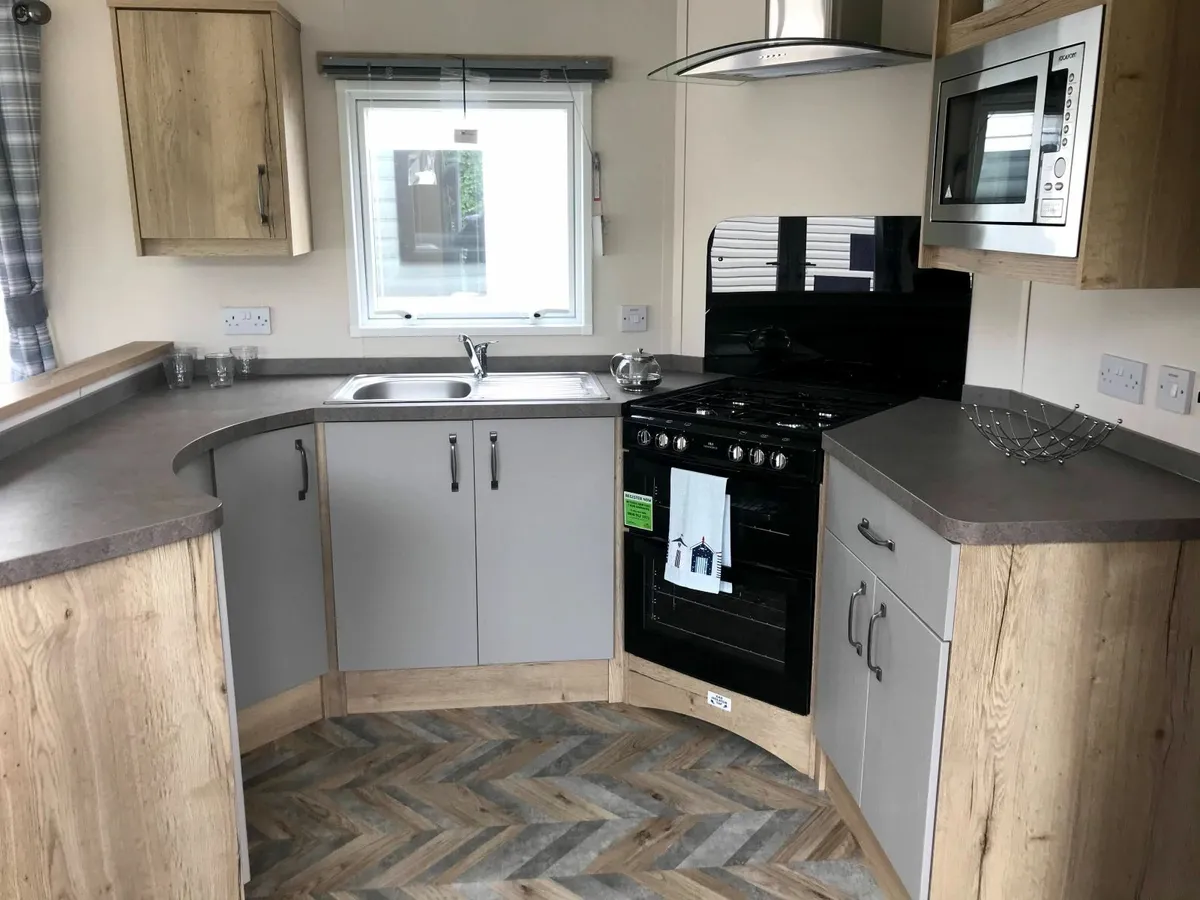 Stunning ABI 2020 3 Bed Mobile Home 39x12’ - Image 4