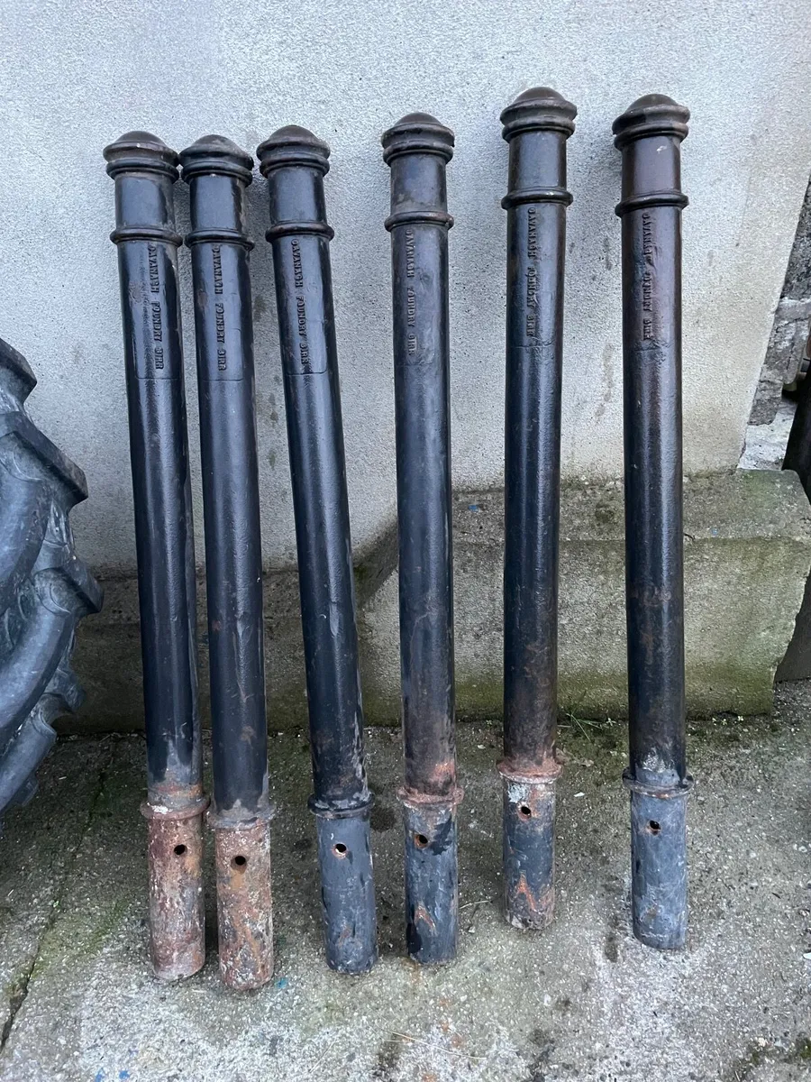 Cast Iron Posts - Image 1