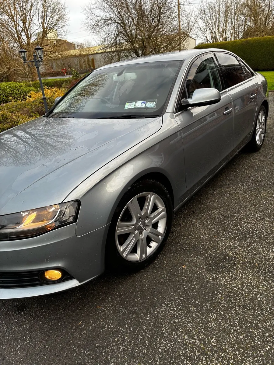 Audi A4 - Image 2