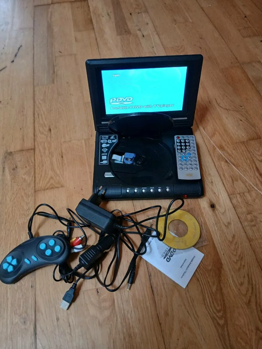 Mini tv dvd player new can deliver only €50 - Image 1