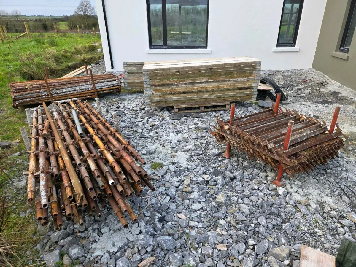Scaffolding - Image 1