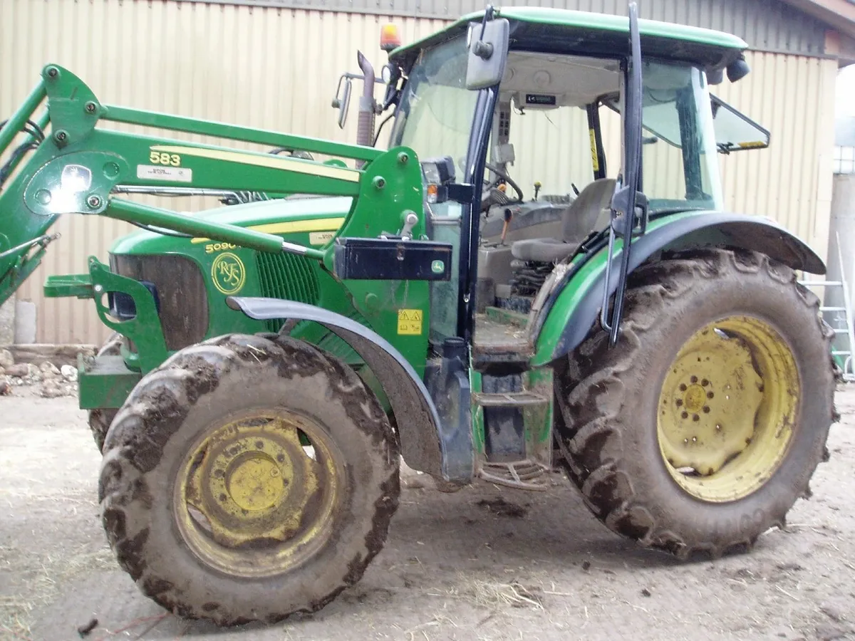 JOHNDEERE 5090R - Image 1
