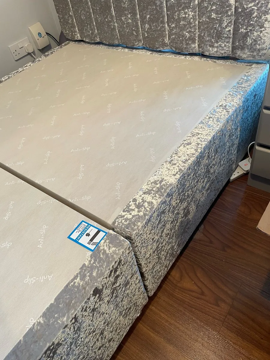 4FT bed base & headboard - Image 4