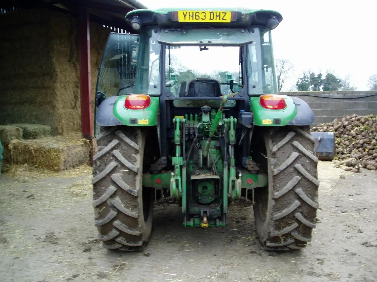 JOHNDEERE 5090R - Image 4