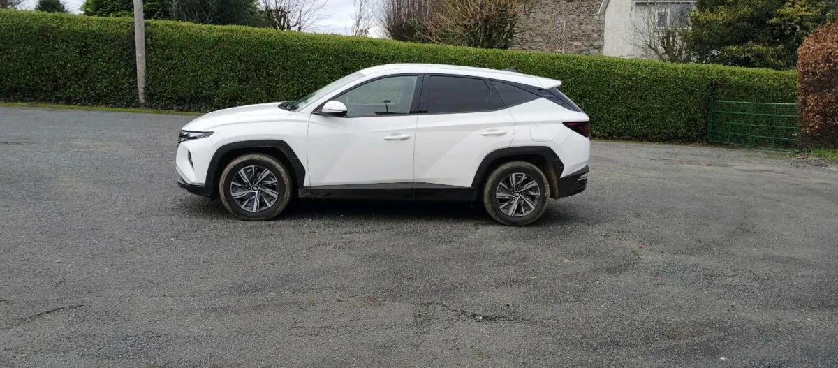 Hyundai Tucson - Image 1