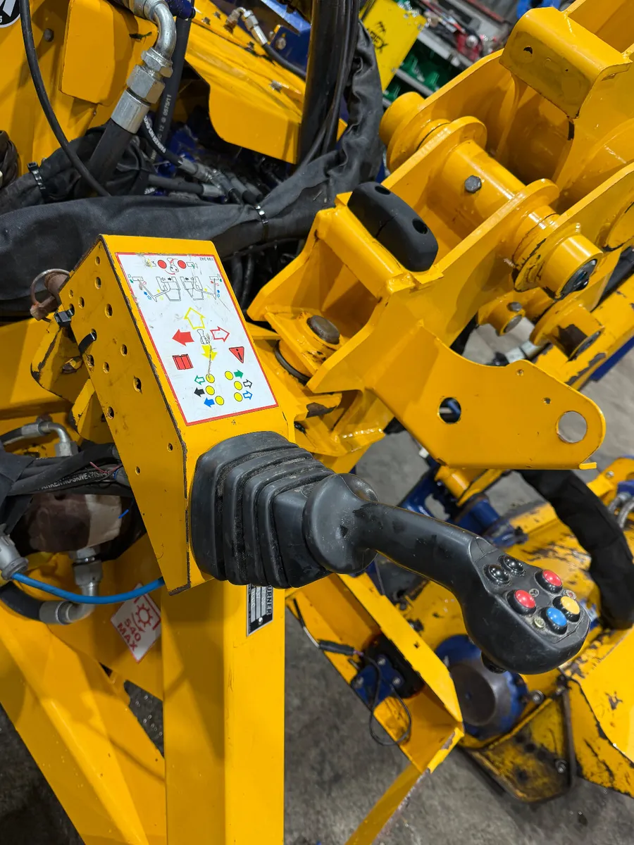 Bomford hedge  cutter No Vat - Image 4