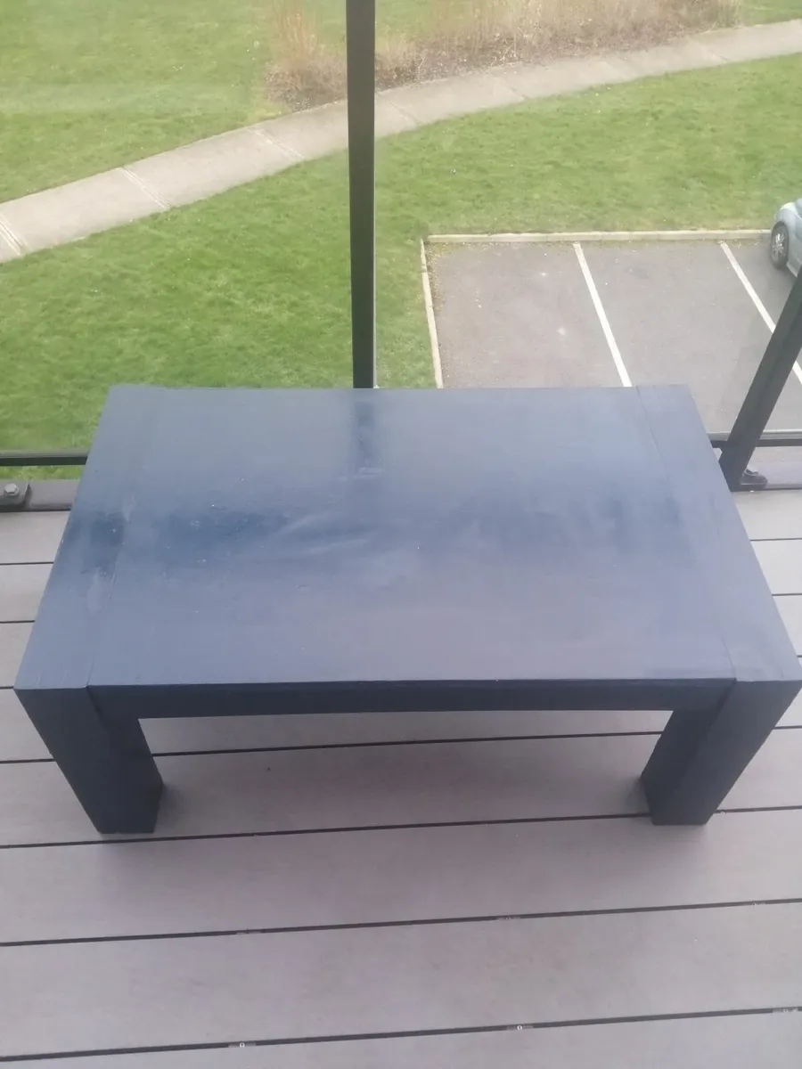 Coffee table - Image 1