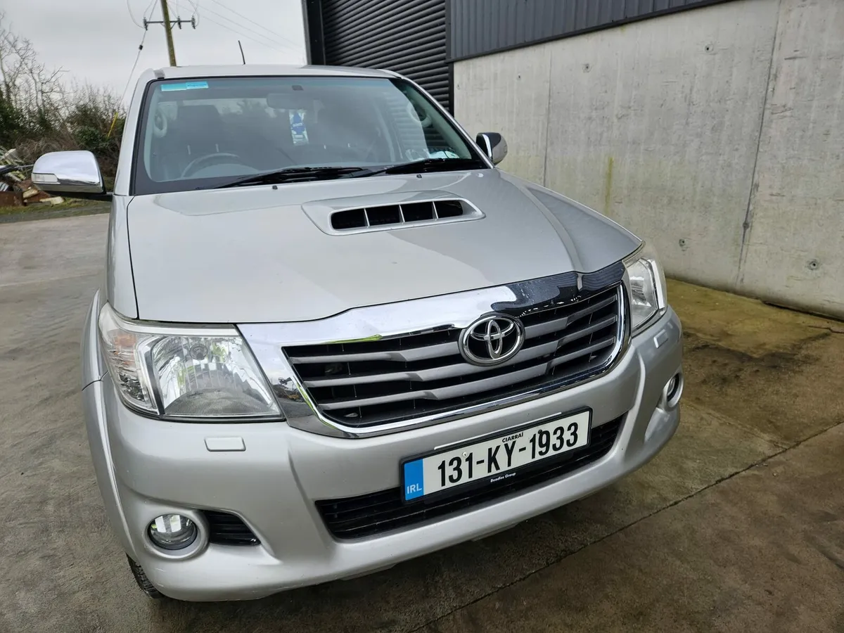 Toyota Hilux - Image 1