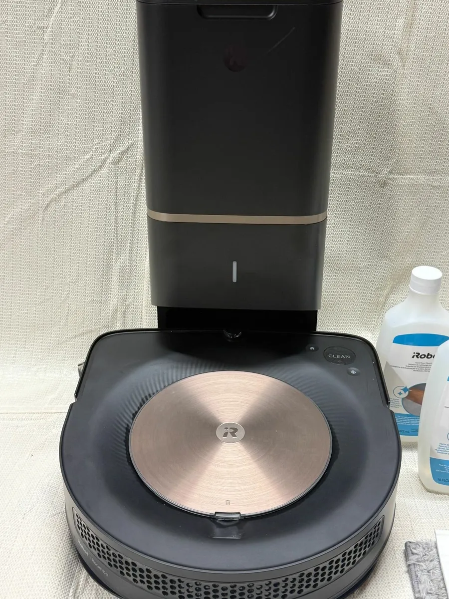 Robot Vacuum and Mop Bundle - Image 3