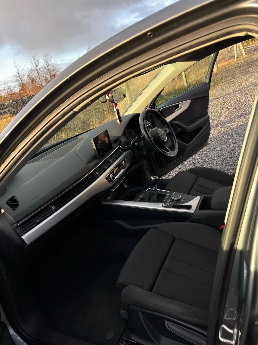 Audi A4 - Image 4