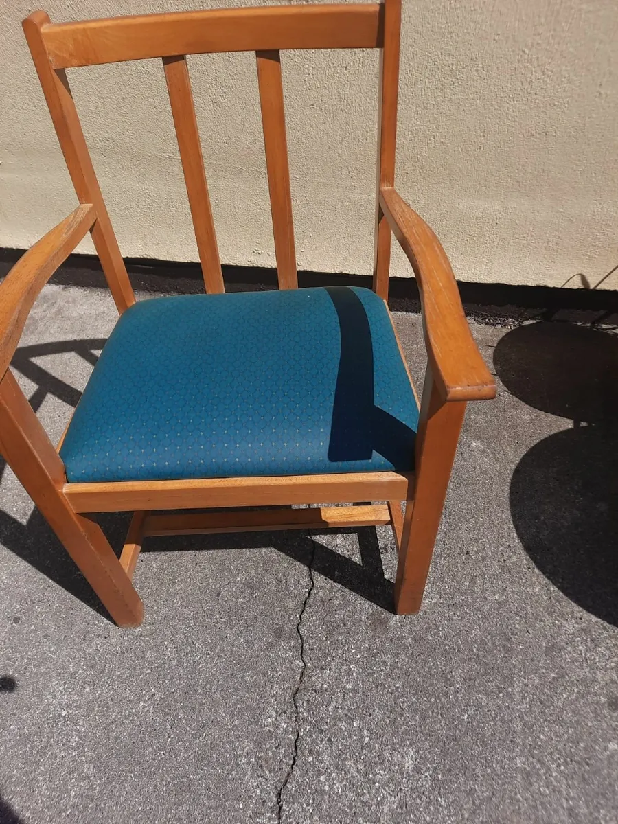 Carver chair - Image 3