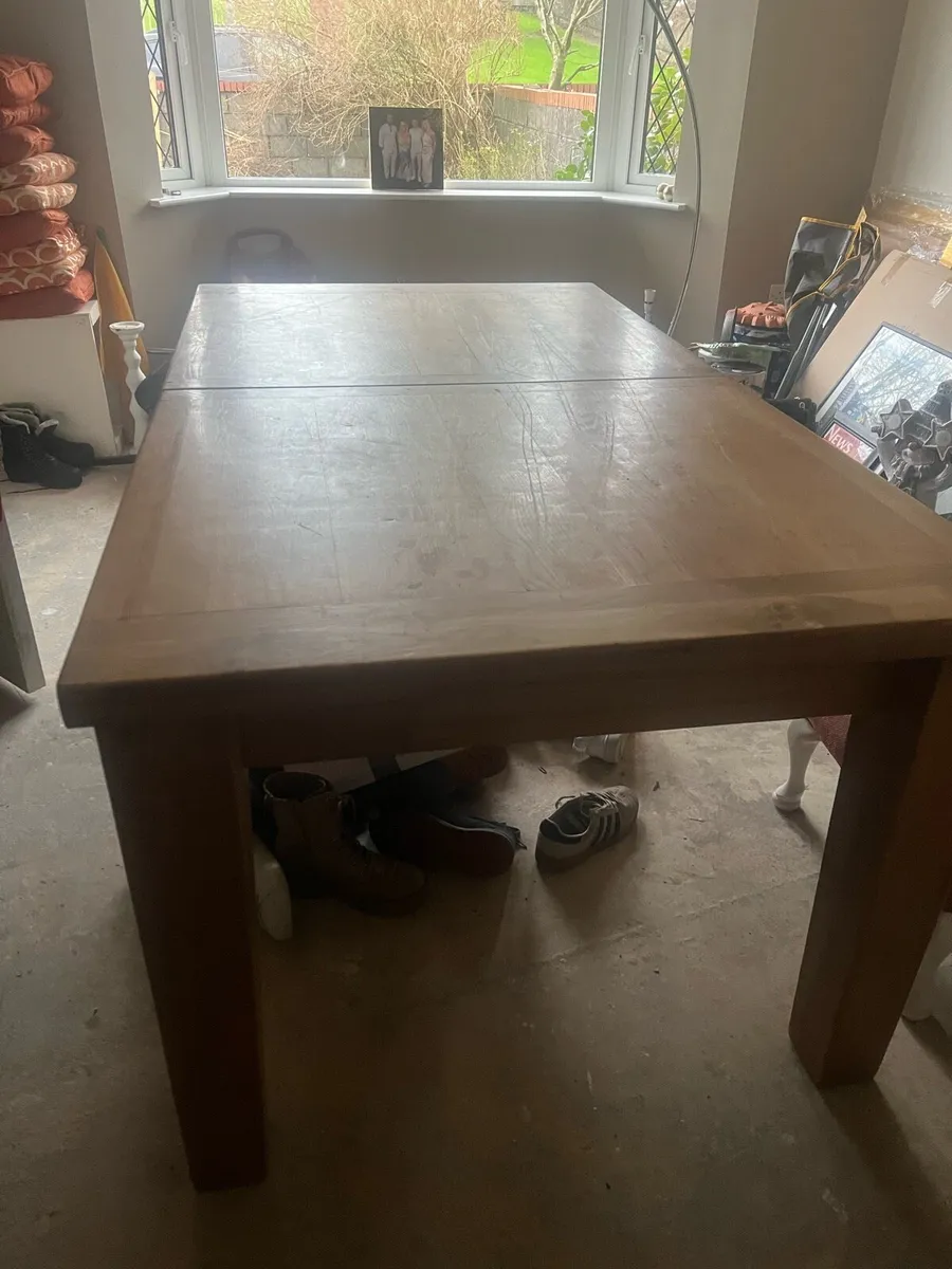 Kitchen table - Image 2